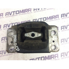 Опора двигуна Ford Mondeo 4 2.0TDCI 2007-2014 6G917M121AC